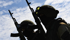 Военнослужащие спецназа Росгвардии во время учений. Архивное фото Военнослужащие спецназа Росгвардии во время учений. Архивное фото