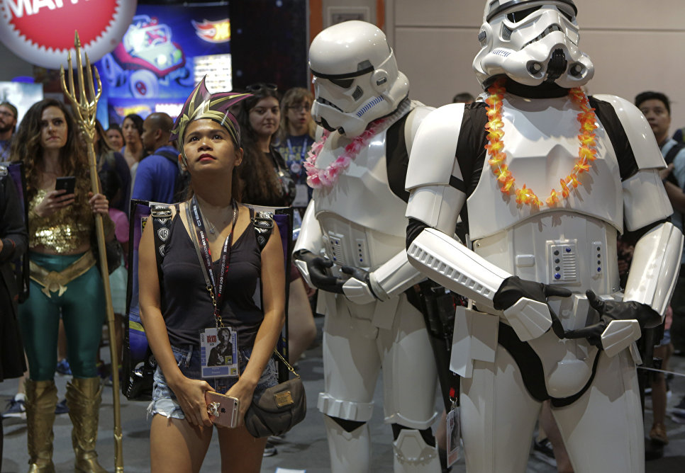 Международный фестиваль Comic-Con в Сан-Диего Международный фестиваль Comic-Con в Сан-Диего