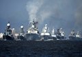Корабли Военно-морских сил России во время парада честь Дня Военно-морского флота России в Кронштадте. 30 июля 2017 Корабли Военно-морских сил России во время парада честь Дня Военно-морского флота России в Кронштадте. 30 июля 2017