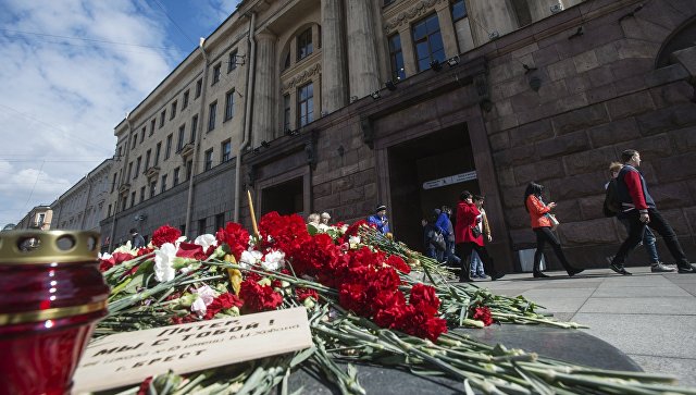 В ЗакСе Санкт-Петербурга требуют компенсаций всем потерпевшим при теракте в подземке В ЗакСе Санкт-Петербурга требуют компенсаций всем потерпевшим при теракте в подземке