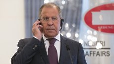 Сергей Лавров на пресс-конференции по итогам встречи с министром иностранных дел Индонезии Ретно Марсуди в Джакарте. 9 августа 2017 Сергей Лавров на пресс-конференции по итогам встречи с министром иностранных дел Индонезии Ретно Марсуди в Джакарте. 9 августа 2017