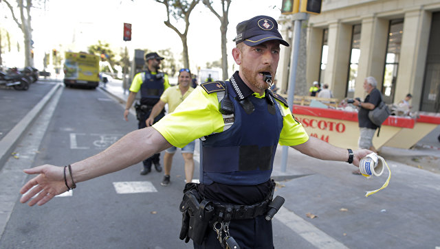 Полиция в  Барселоне. 17 августа 2017