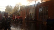 Пожар на складе с бытовой химией на территории мебельной фабрики в подмосковном Чехове. 25 сентября 2017 Пожар на складе с бытовой химией на территории мебельной фабрики в подмосковном Чехове. 25 сентября 2017