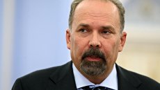 Министр строительства и жилищно-коммунального хозяйства РФ М. Мень Министр строительства и жилищно-коммунального хозяйства РФ М. Мень