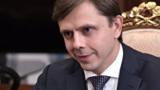 Временно исполняющий обязанности губернатора Орловской области Андрей Клычков во время встречи с Владимиром Путиным. 5 октября 2017 Временно исполняющий обязанности губернатора Орловской области Андрей Клычков во время встречи с Владимиром Путиным. 5 октября 2017