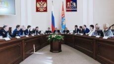 Врио губернатора Ивановской области Станислав Воскресенский, представитель президента РФ Александр Беглов и экс-губернатор Ивановской области Павел Коньков в большом зале правительства Ивановской области. 11 октября 2017 Врио губернатора Ивановской области Станислав Воскресенский, представитель президента РФ Александр Беглов и экс-губернатор Ивановской области Павел Коньков в большом зале правительства Ивановской области. 11 октября 2017
