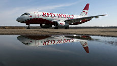 Самолет авиакомпании Red Wings. Архивное фото Самолет авиакомпании Red Wings. Архивное фото