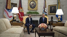 Премьер-министр Греции Алексис Ципрас и президент США Дональд Трамп и во время встречи в Вашингтоне, США. 17 октября 2017 Премьер-министр Греции Алексис Ципрас и президент США Дональд Трамп и во время встречи в Вашингтоне, США. 17 октября 2017