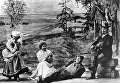 Сцена из спектакля Вишневый сад в постановке Станиславского, 1904 год Сцена из спектакля Вишневый сад в постановке Станиславского, 1904 год