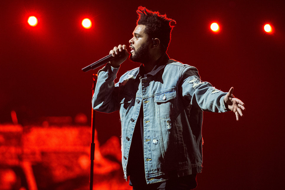 Канадский певец The Weeknd Канадский певец The Weeknd