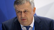 Губернатор Ленинградской области Александр Дрозденко. Архивное фото Губернатор Ленинградской области Александр Дрозденко. Архивное фото