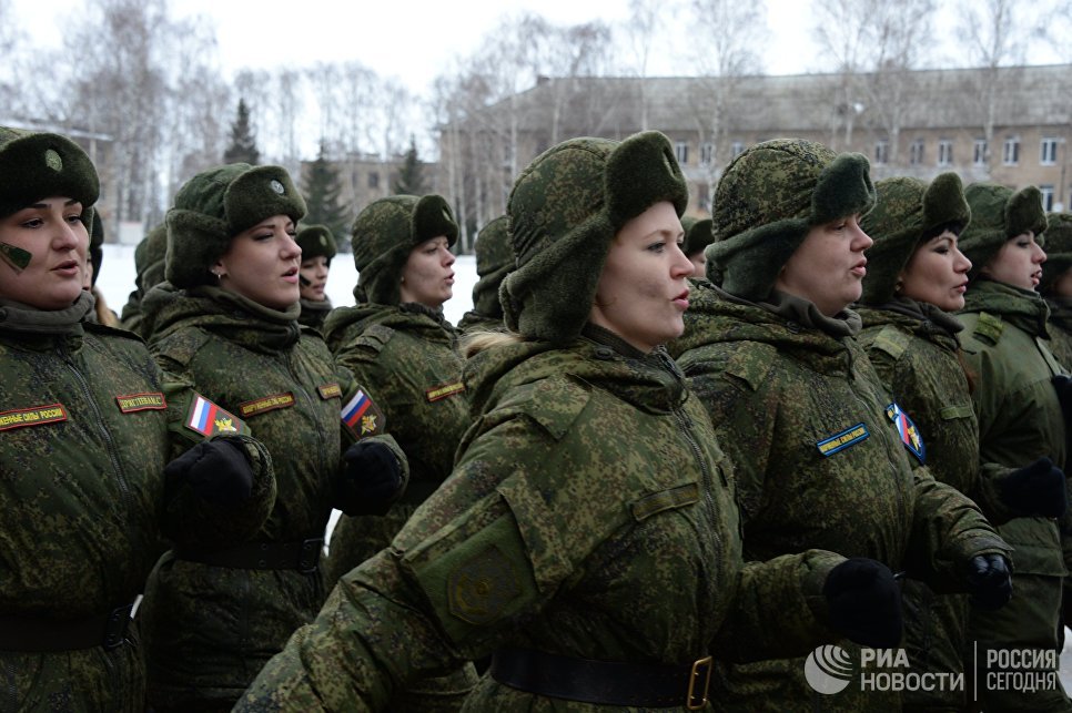 Конкурс для женщин-военнослужащих Макияж под камуфляж в Переславле-Залесском Конкурс для женщин-военнослужащих Макияж под камуфляж в Переславле-Залесском