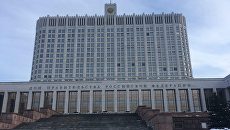 Автомобили, которые сегодня вручат призером Олимпийских игр в Южной Корее, припаркованые у здания российского правительства. 28 февраля 2018 Автомобили, которые сегодня вручат призером Олимпийских игр в Южной Корее, припаркованые у здания российского правительства. 28 февраля 2018