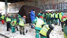 Возле станции Маленковская электропоезд сообщением Фрязино - Москва столкнулся с трактором. 14 марта 2018 Возле станции Маленковская электропоезд сообщением Фрязино - Москва столкнулся с трактором. 14 марта 2018