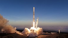 Ракета Falcon 9. Архивное фото Ракета Falcon 9. Архивное фото