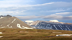 Уральские горы. Архивное фото Уральские горы. Архивное фото