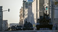 Самоходная артиллерийская установка (САУ) Коалиция-СВ перед началом репетиции военного парада на Красной площади. 3 мая 2018 Самоходная артиллерийская установка (САУ) Коалиция-СВ перед началом репетиции военного парада на Красной площади. 3 мая 2018
