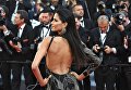 Модель и актриса Райка Оливейра на красной дорожке в рамках 71-го Каннского международного фестиваля Модель и актриса Райка Оливейра на красной дорожке в рамках 71-го Каннского международного фестиваля
