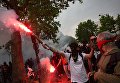 Участники демонстрации в Париже во время общенационального дня протеста французских государственных служащих против экономических реформ президента Франции Эммануэля Макрона Участники демонстрации в Париже во время общенационального дня протеста французских государственных служащих против экономических реформ президента Франции Эммануэля Макрона
