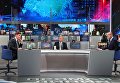 Президент РФ Владимир Путин отвечает на вопросы россиян во время ежегодной специальной программы Прямая линия с Владимиром Путиным. 7 июня 2018 Президент РФ Владимир Путин отвечает на вопросы россиян во время ежегодной специальной программы Прямая линия с Владимиром Путиным. 7 июня 2018