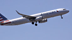Самолет авиакомпании American Airlines. Архивное фото Самолет авиакомпании American Airlines. Архивное фото