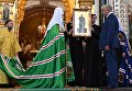 Министр внутренних дел России Владимир Колокольцев на церемонии передачи десяти старинных икон патриарху Московскому и всея Руси Кириллу Министр внутренних дел России Владимир Колокольцев на церемонии передачи десяти старинных икон патриарху Московскому и всея Руси Кириллу