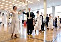 Выпускники российских школ танцуют вальс в Государственном Кремлевском Дворце перед VIII Всероссийской премией Выпускник-2018 Выпускники российских школ танцуют вальс в Государственном Кремлевском Дворце перед VIII Всероссийской премией Выпускник-2018