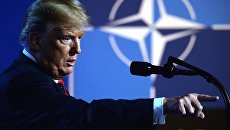 Президент США Дональд Трамп на саммите НАТО в Брюсселе Президент США Дональд Трамп на саммите НАТО в Брюсселе
