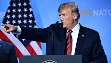 Президент США Дональд Трамп на саммите НАТО в Брюсселе Президент США Дональд Трамп на саммите НАТО в Брюсселе