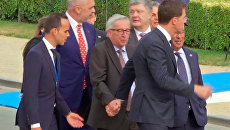 Глава Еврокомиссии Жан-Клод Юнкер на саммите НАТО в Брюсселе Глава Еврокомиссии Жан-Клод Юнкер на саммите НАТО в Брюсселе
