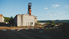Поселок Вершино-Дарасунский Забайкальского края. Архивное фото Поселок Вершино-Дарасунский Забайкальского края. Архивное фото