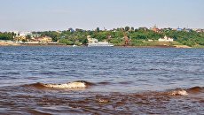 Вид на реку Кама и город Сарапул. Архивное фото Вид на реку Кама и город Сарапул. Архивное фото