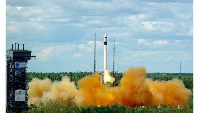 Оператор пусков российской ракеты "Рокот" приостановил работу 