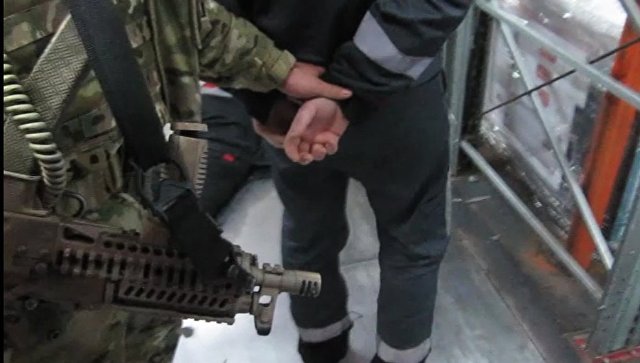 ФСБ задержала члена ИГ*, работавшего на украинские спецслужбы