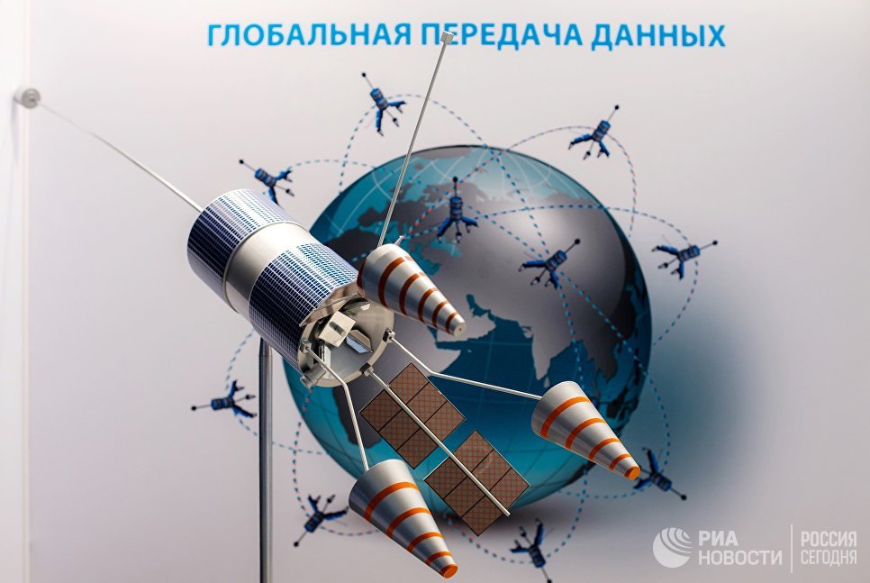 Стенд ГК Роскосмос на площадке Восточного экономического форума во Владивостоке Стенд ГК Роскосмос на площадке Восточного экономического форума во Владивостоке
