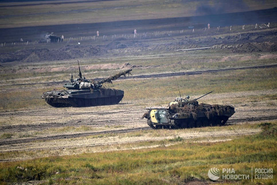 Основной этап военных маневров российских и китайских вооруженных сил Восток-2018 на полигоне Цугол в Забайкальском крае Основной этап военных маневров российских и китайских вооруженных сил Восток-2018 на полигоне Цугол в Забайкальском крае
