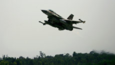 Израильский истребитель F-16. Архивное фото Израильский истребитель F-16. Архивное фото