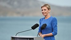Официальный представитель министерства иностранных дел России Мария Захарова во время брифинга в Коктебеле. 10 октября 2018 Официальный представитель министерства иностранных дел России Мария Захарова во время брифинга в Коктебеле. 10 октября 2018