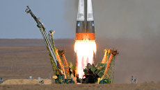 Старт ракеты-носителя Союз-ФГ с пилотируемым кораблем Союз МС-10 Старт ракеты-носителя Союз-ФГ с пилотируемым кораблем Союз МС-10