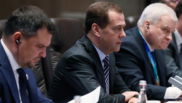 РФ и Китаю в цифровой экономике надо выступать совместно, считает Медведев 