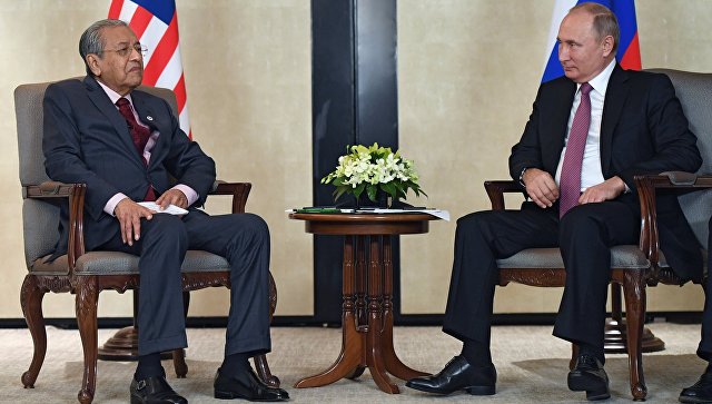 Путин отметил потенциал для роста товарооборота с Малайзией 