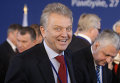 Министр промышленности и торговли РФ Виктор Христенко после совместной пресс-конференции В.Путина и Ф.Фийона Министр промышленности и торговли РФ Виктор Христенко после совместной пресс-конференции В.Путина и Ф.Фийона