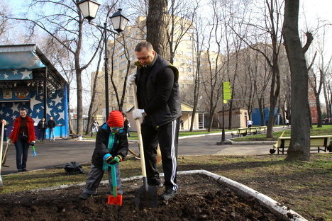 Субботник в Москве Субботник в Москве