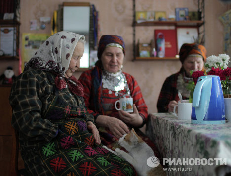 Фольклорный коллектив Бурановские бабушки Фольклорный коллектив Бурановские бабушки