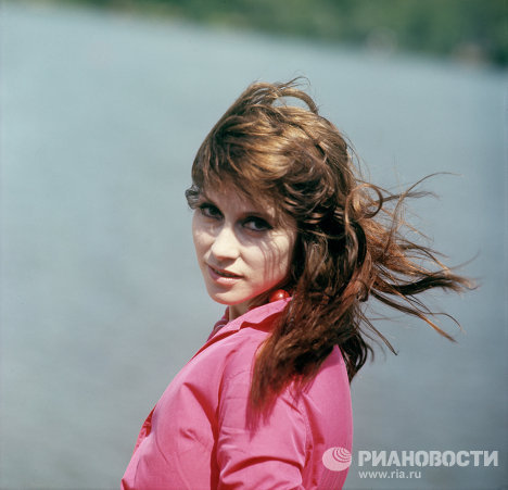 Киноактриса Ирина Мирошниченко Киноактриса Ирина Мирошниченко