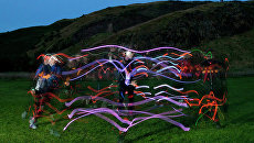 Перформанс Speed of Light в Эдинбурге Перформанс Speed of Light в Эдинбурге