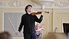 Сергей Догадин, получивший серебряную медаль Международного конкурса имени Чайковского по специальности Скрипка Сергей Догадин, получивший серебряную медаль Международного конкурса имени Чайковского по специальности Скрипка