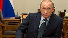 Путин велел межправительственным комиссиям избавиться от формализма Путин велел межправительственным комиссиям избавиться от формализма