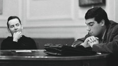 Сергей Довлатов и Яков Гордин. Ленинград, Союз писателей. 1968. Сергей Довлатов и Яков Гордин. Ленинград, Союз писателей. 1968.