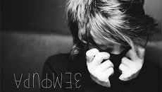 Обложка альбома Земфиры Жить в твоей голове Обложка альбома Земфиры Жить в твоей голове